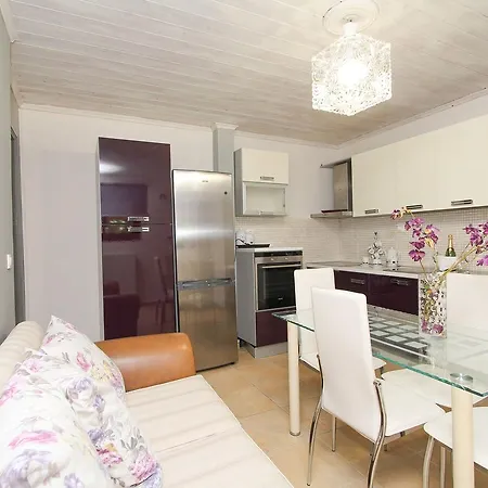 Feriehus Kouros Kalamákion