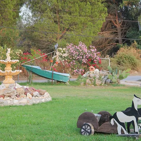 Kouros Holiday home *